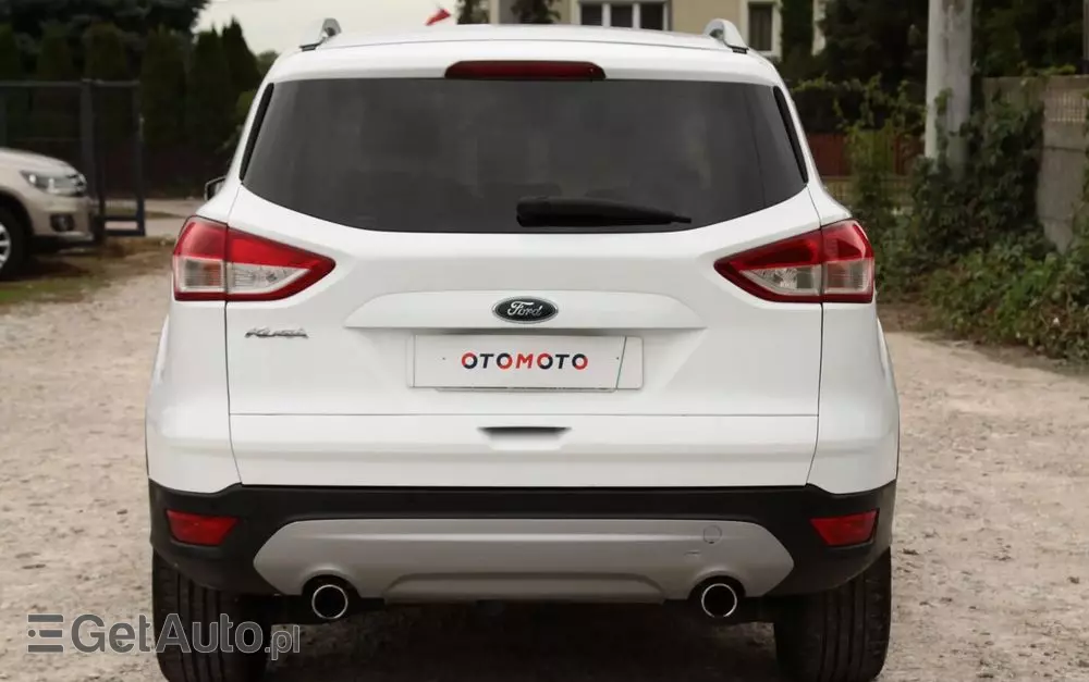FORD Kuga 2.0 TDCi 2x4 Titanium