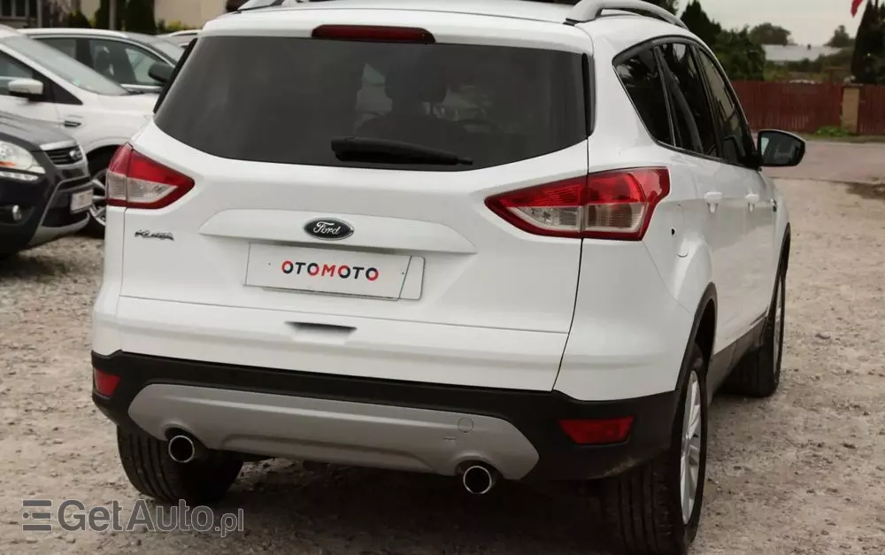 FORD Kuga 2.0 TDCi 2x4 Titanium