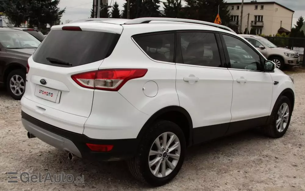 FORD Kuga 2.0 TDCi 2x4 Titanium