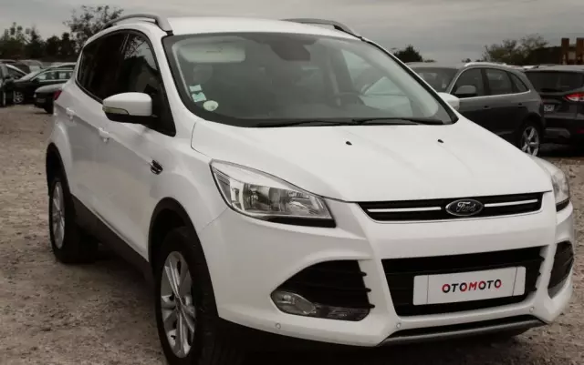 FORD Kuga 2.0 TDCi 2x4 Titanium