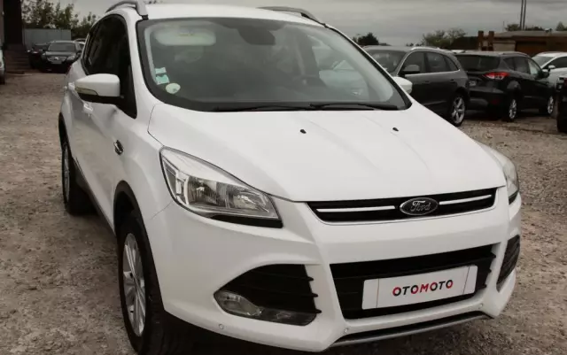 FORD Kuga 2.0 TDCi 2x4 Titanium