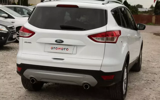FORD Kuga 2.0 TDCi 2x4 Titanium