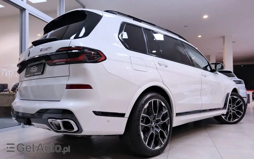 BMW X7 M60i xDrive