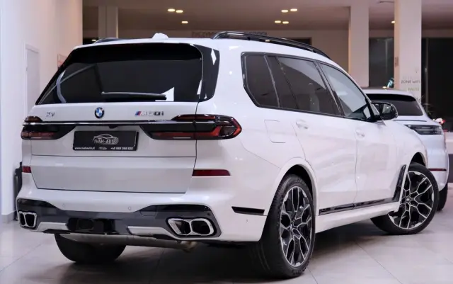 BMW X7 M60i xDrive