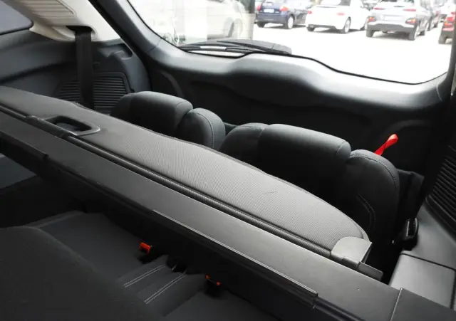 FORD Grand C-MAX 2.0 TDCi Titanium MPS6