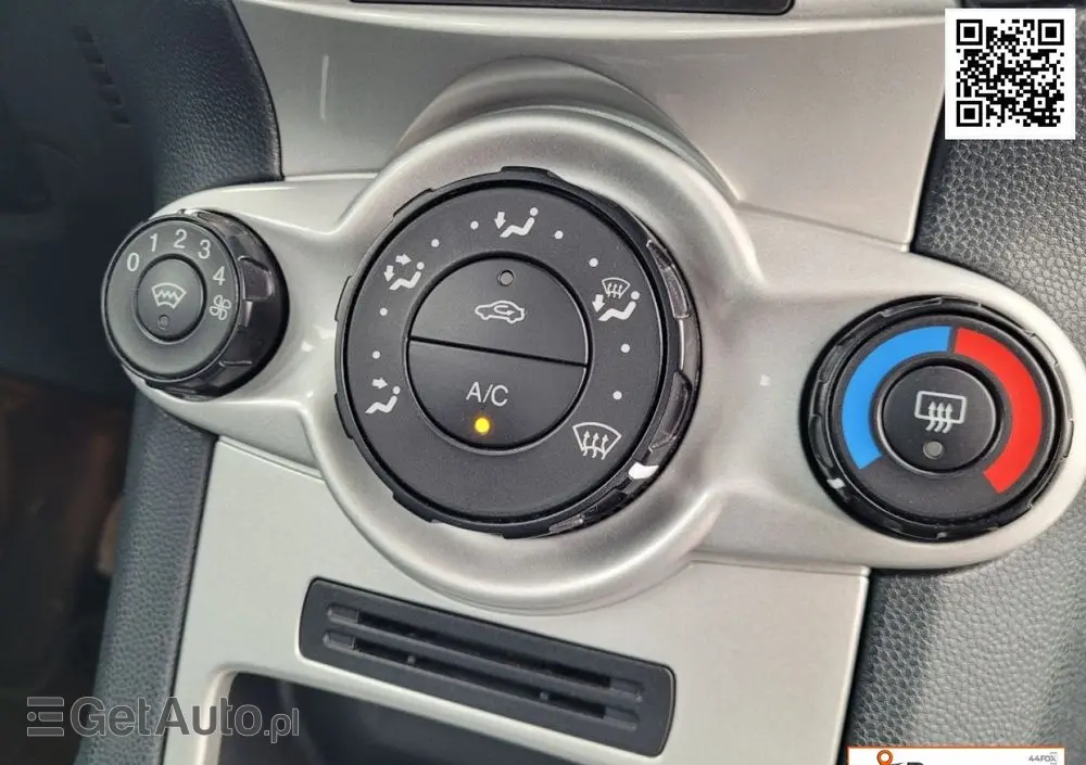 FORD Fiesta 1.25 Titanium EU5