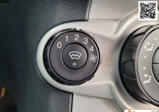 FORD Fiesta 1.25 Titanium EU5