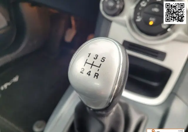 FORD Fiesta 1.25 Titanium EU5