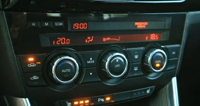 MAZDA CX-5 SKYACTIV-G 160 AWD Sports-Line