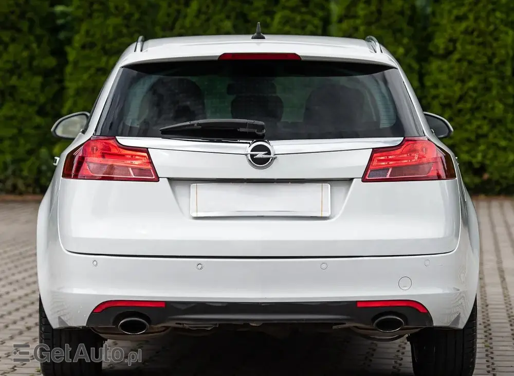 OPEL Insignia 2.0 Turbo