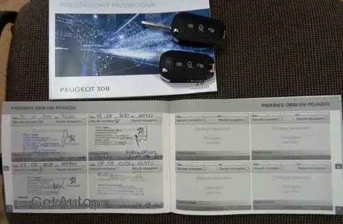 PEUGEOT 308 