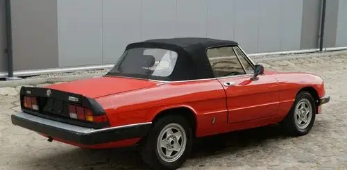 ALFA ROMEO Spider 