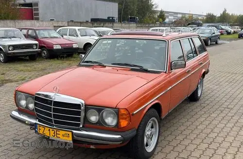 MERCEDES-BENZ W123 