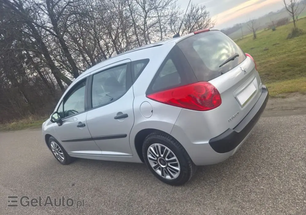 PEUGEOT 207 HDi FAP 90 (Blue Lion) Business-Line Niveau 1