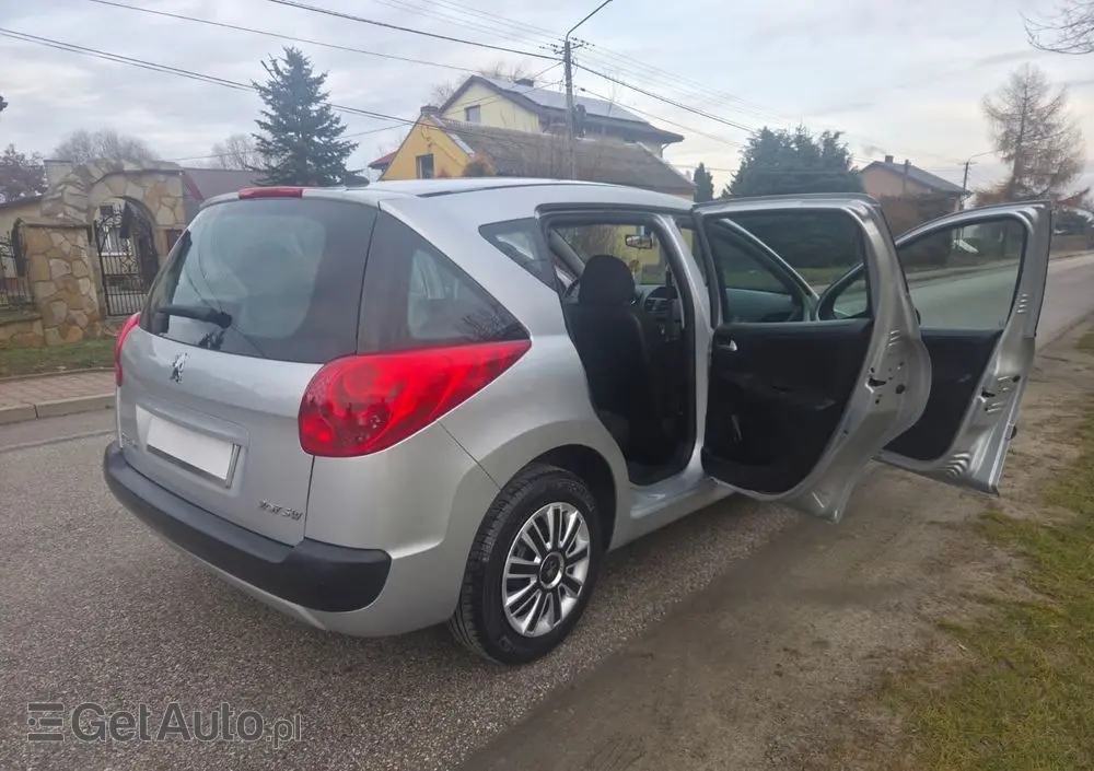 PEUGEOT 207 HDi FAP 90 (Blue Lion) Business-Line Niveau 1