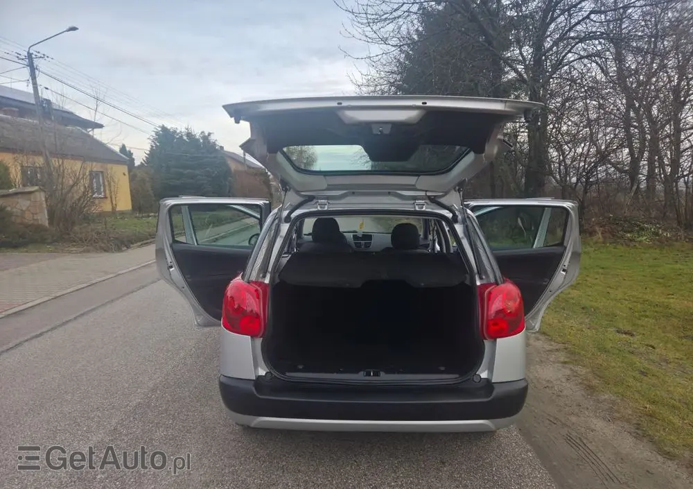 PEUGEOT 207 HDi FAP 90 (Blue Lion) Business-Line Niveau 1