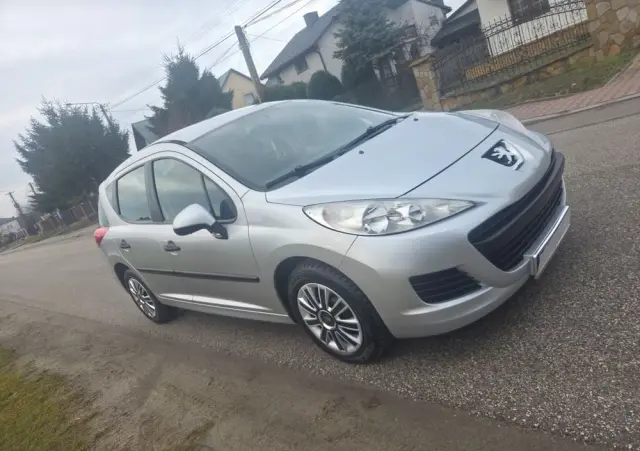 PEUGEOT 207 HDi FAP 90 (Blue Lion) Business-Line Niveau 1