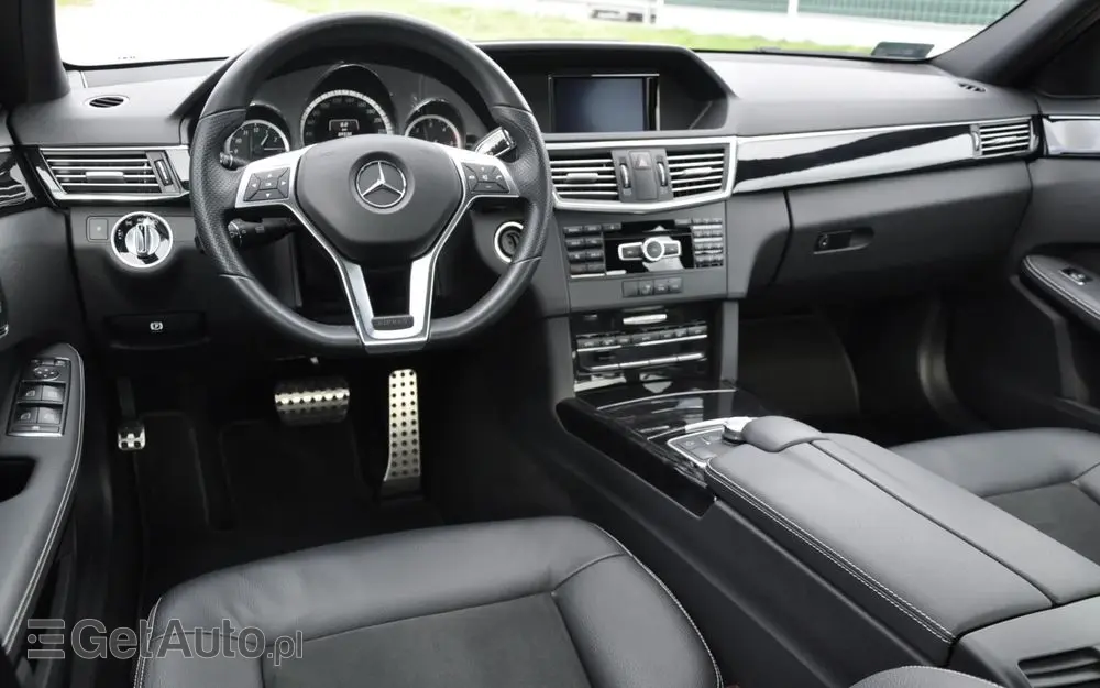 MERCEDES-BENZ Klasa E 250 CDI 4-Matic BlueEff Avantgarde