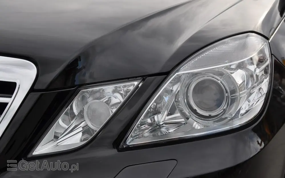 MERCEDES-BENZ Klasa E 250 CDI 4-Matic BlueEff Avantgarde