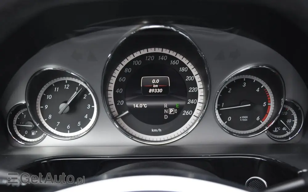MERCEDES-BENZ Klasa E 250 CDI 4-Matic BlueEff Avantgarde