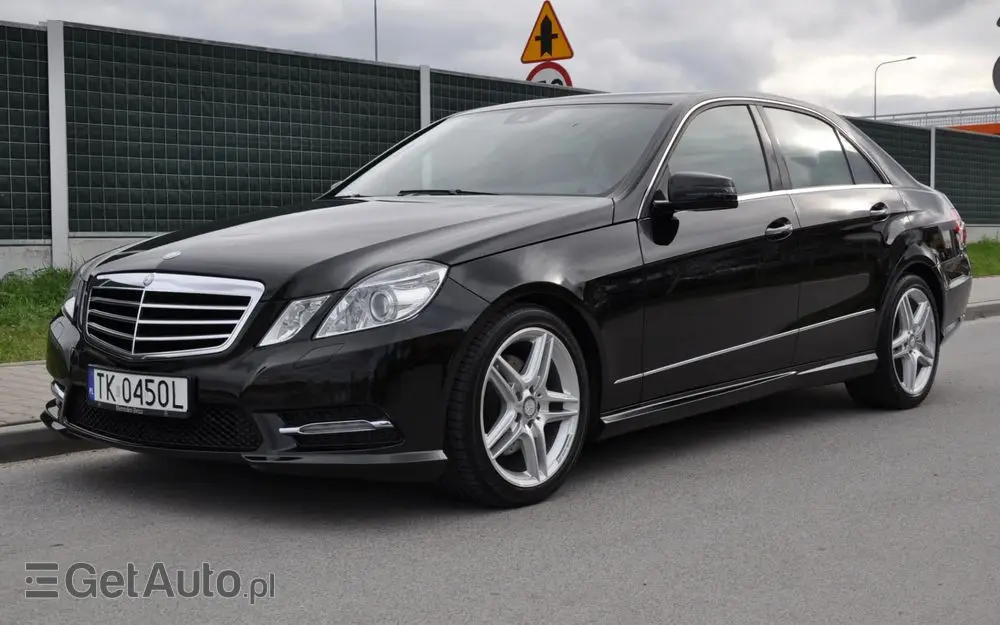 MERCEDES-BENZ Klasa E 250 CDI 4-Matic BlueEff Avantgarde