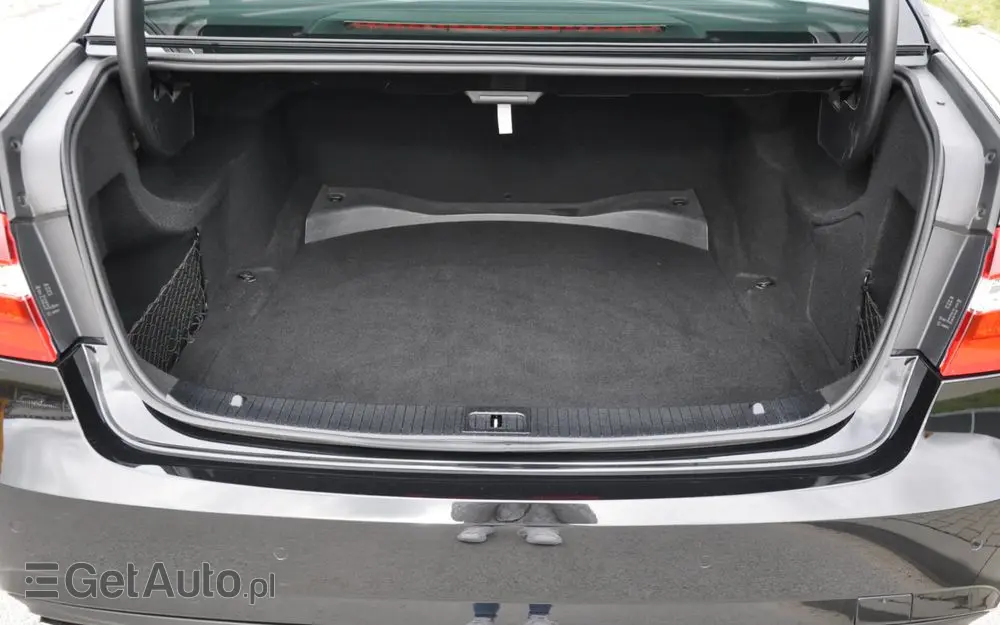 MERCEDES-BENZ Klasa E 250 CDI 4-Matic BlueEff Avantgarde