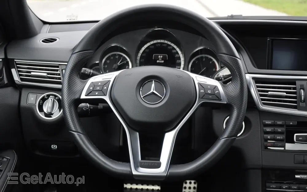 MERCEDES-BENZ Klasa E 250 CDI 4-Matic BlueEff Avantgarde