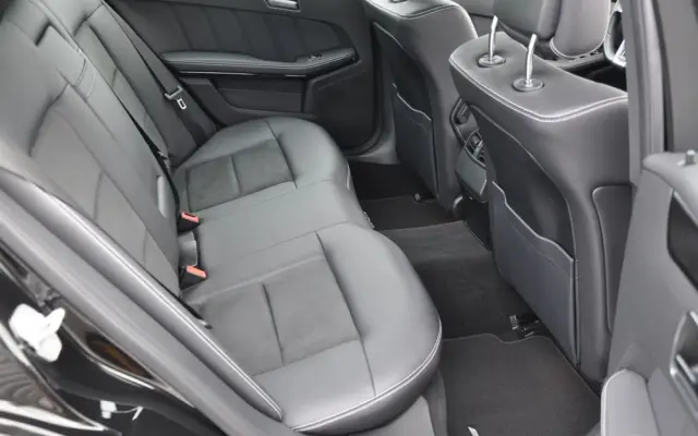 MERCEDES-BENZ Klasa E 250 CDI 4-Matic BlueEff Avantgarde