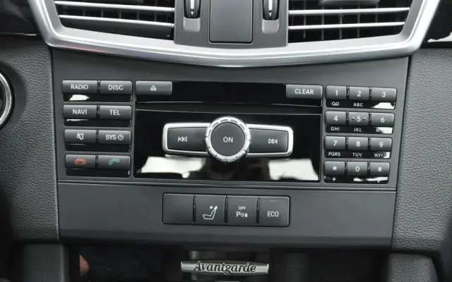 MERCEDES-BENZ Klasa E 250 CDI 4-Matic BlueEff Avantgarde