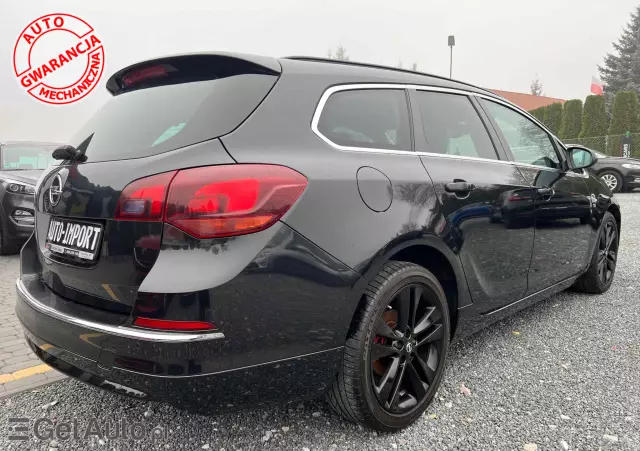 OPEL Astra 1.4 Turbo Sports Tourer Design Edition