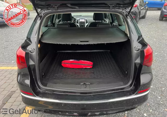 OPEL Astra 1.4 Turbo Sports Tourer Design Edition