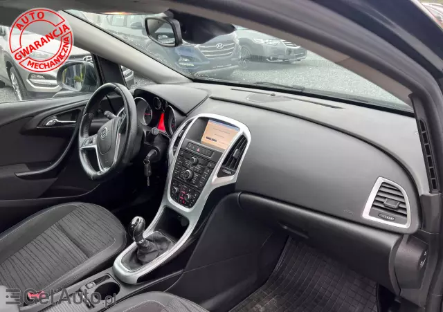 OPEL Astra 1.4 Turbo Sports Tourer Design Edition