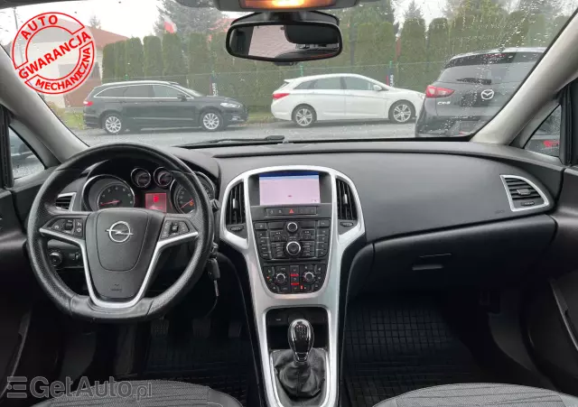 OPEL Astra 1.4 Turbo Sports Tourer Design Edition