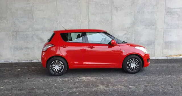 SUZUKI Swift 1.2 Comfort Plus