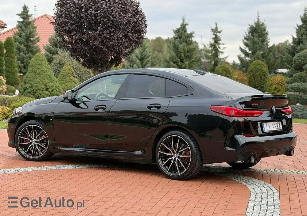 BMW Seria 2 220d xDrive M Sport sport