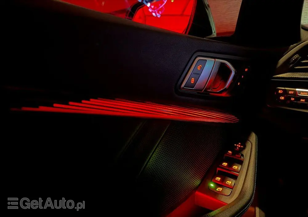 BMW Seria 2 220d xDrive M Sport sport