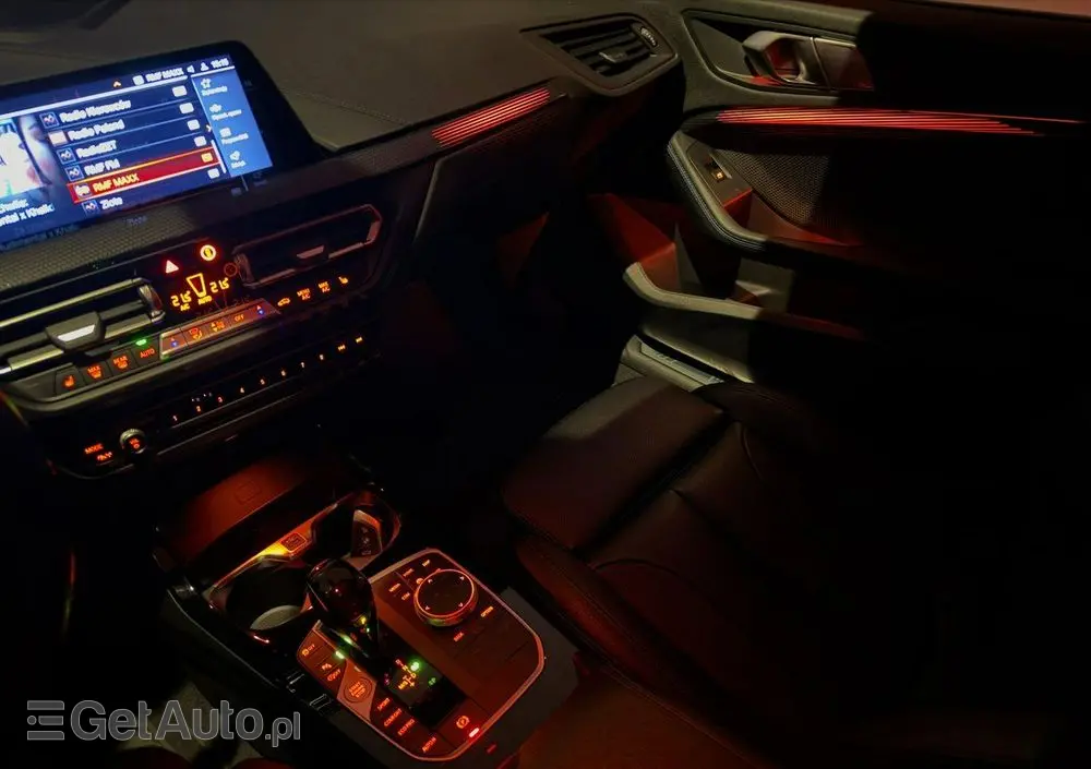 BMW Seria 2 220d xDrive M Sport sport