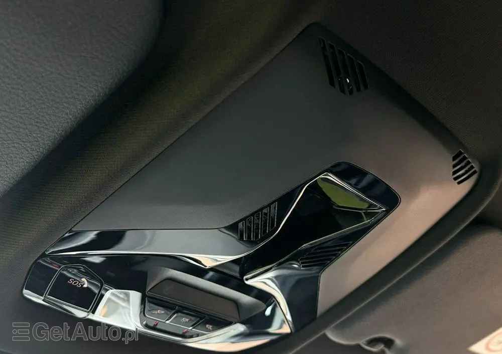 BMW Seria 2 220d xDrive M Sport sport