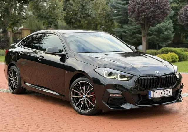 BMW Seria 2 220d xDrive M Sport sport