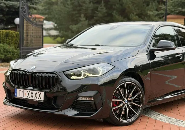 BMW Seria 2 220d xDrive M Sport sport