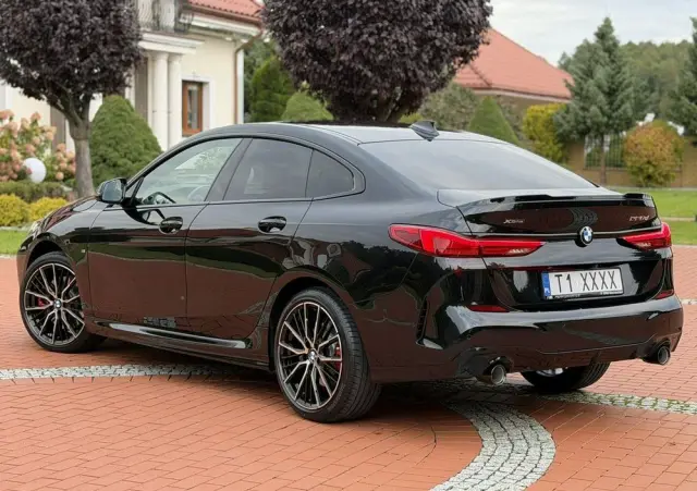 BMW Seria 2 220d xDrive M Sport sport