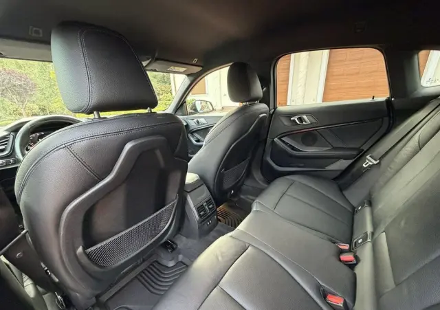 BMW Seria 2 220d xDrive M Sport sport