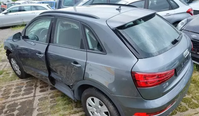 AUDI Q3 