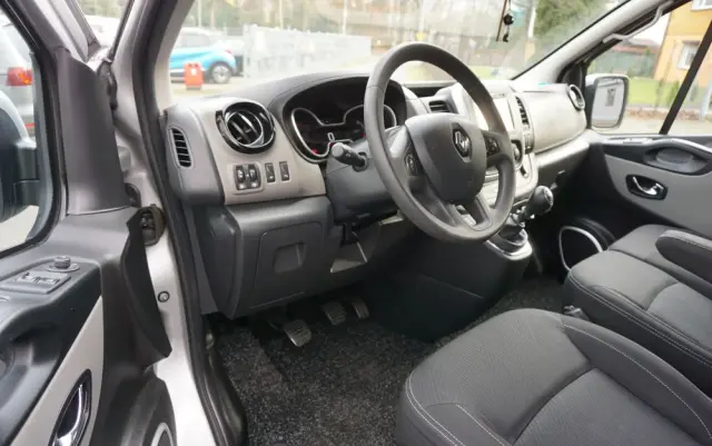 RENAULT Trafic L2H1 2,9t Pack Clim