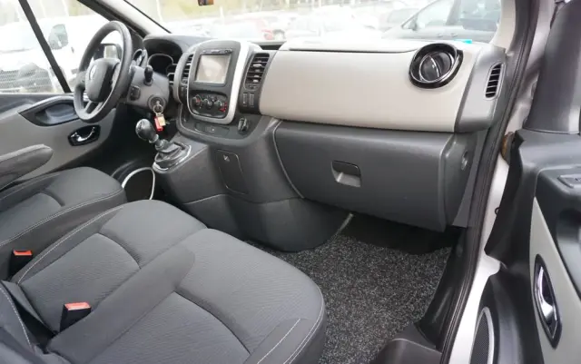 RENAULT Trafic L2H1 2,9t Pack Clim