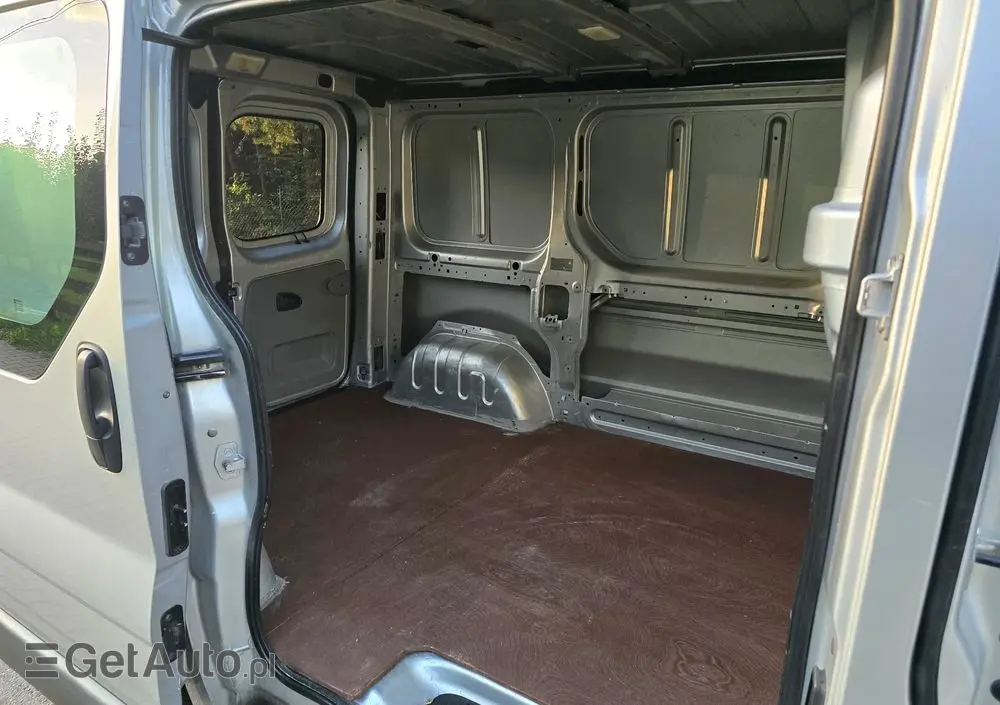 NISSAN Primastar L1H1 (6-Si.) pro