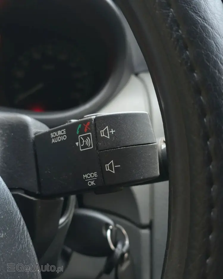 NISSAN Primastar L1H1 (6-Si.) pro