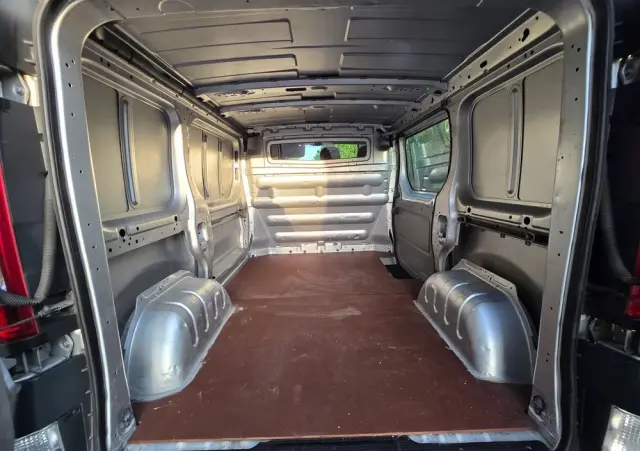 NISSAN Primastar L1H1 (6-Si.) pro