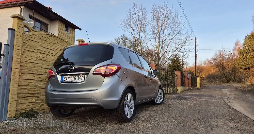 OPEL Meriva 1.4 T Cosmo