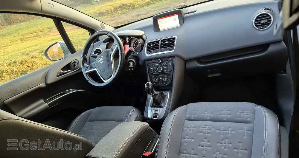OPEL Meriva 1.4 T Cosmo